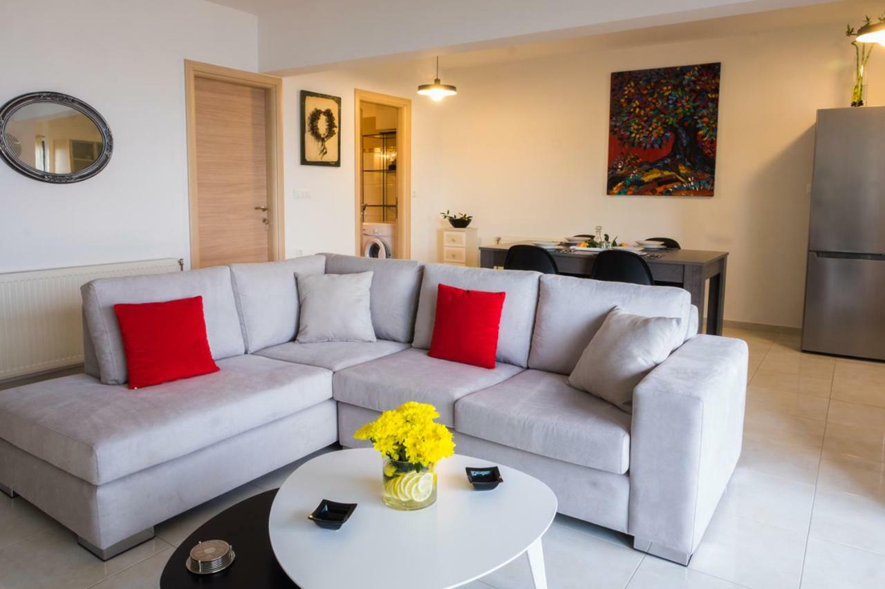 Holy Paraskevi Apartment Ágios Nikólaos Екстериор снимка