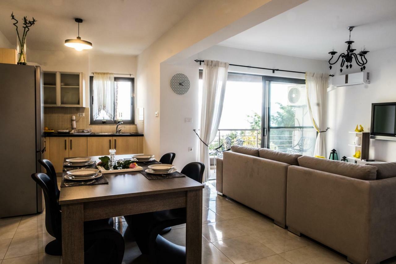 Holy Paraskevi Apartment Ágios Nikólaos Екстериор снимка