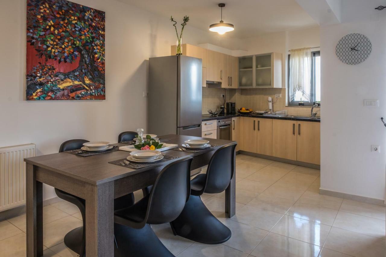Holy Paraskevi Apartment Ágios Nikólaos Екстериор снимка