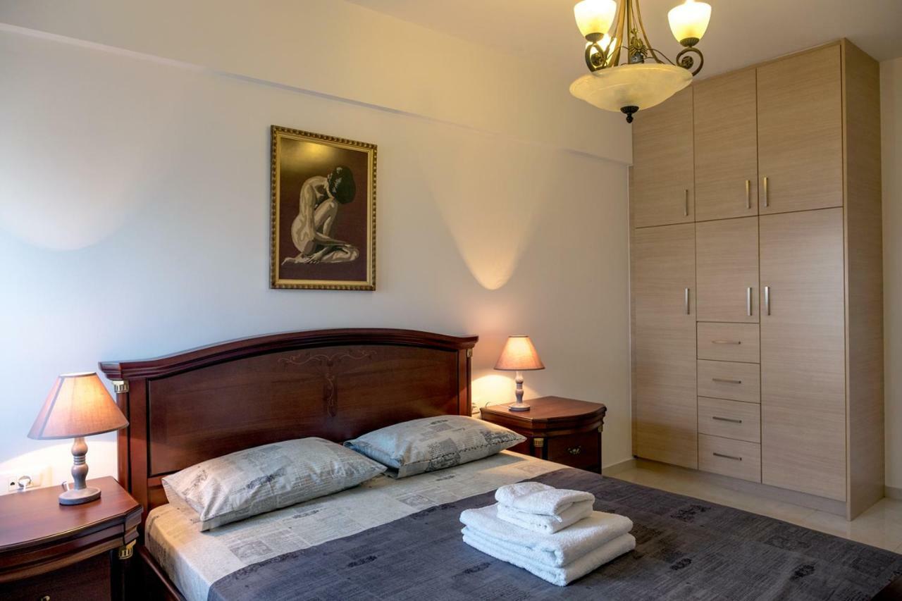 Holy Paraskevi Apartment Ágios Nikólaos Екстериор снимка